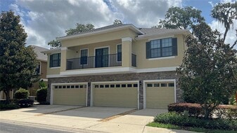 5732 Kinglethill Dr in Lithia, FL - Building Photo