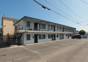 815 Ocean Park Blvd Apartments