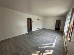 529 Steward Ave in Jackson, MI - Building Photo - Building Photo
