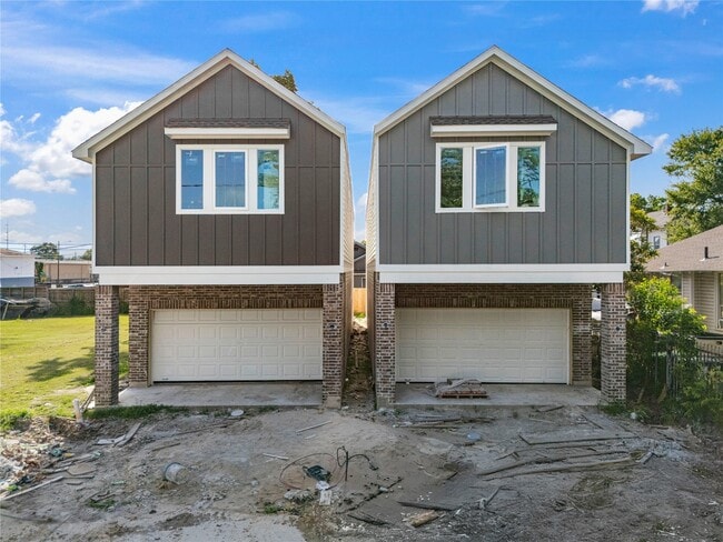 property at 1504 Hussion St