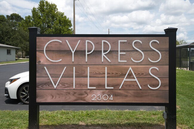 Cypress Villas in Gainesville, FL - Foto de edificio - Building Photo