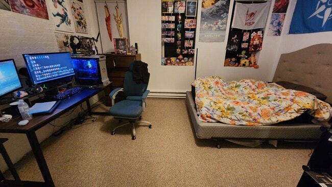 48 Washington St, Unit 112 in Malden, MA - Foto de edificio - Building Photo