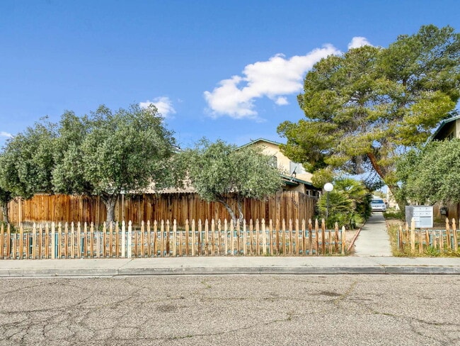 property at 209 N Alvord St