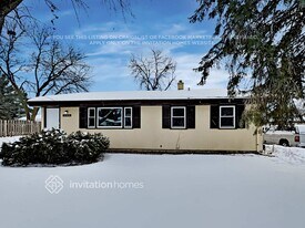 2162 Mesabi Ave in North St. Paul, MN - Building Photo