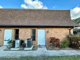 4714 Overlook Dr in Palm Bay, FL - Building Photo