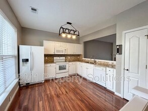 3928 Elizabeth Glen Way in Jamestown, NC - Building Photo - Building Photo