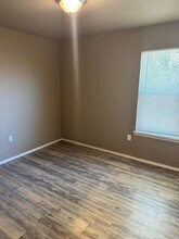 3411 E 16th St in Lubbock, TX - Foto de edificio - Building Photo