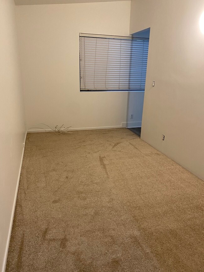 6115 Coloma Dr, Unit B in Goleta, CA - Building Photo - Building Photo