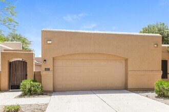 4517 E Rosemonte Dr in Phoenix, AZ - Building Photo - Building Photo