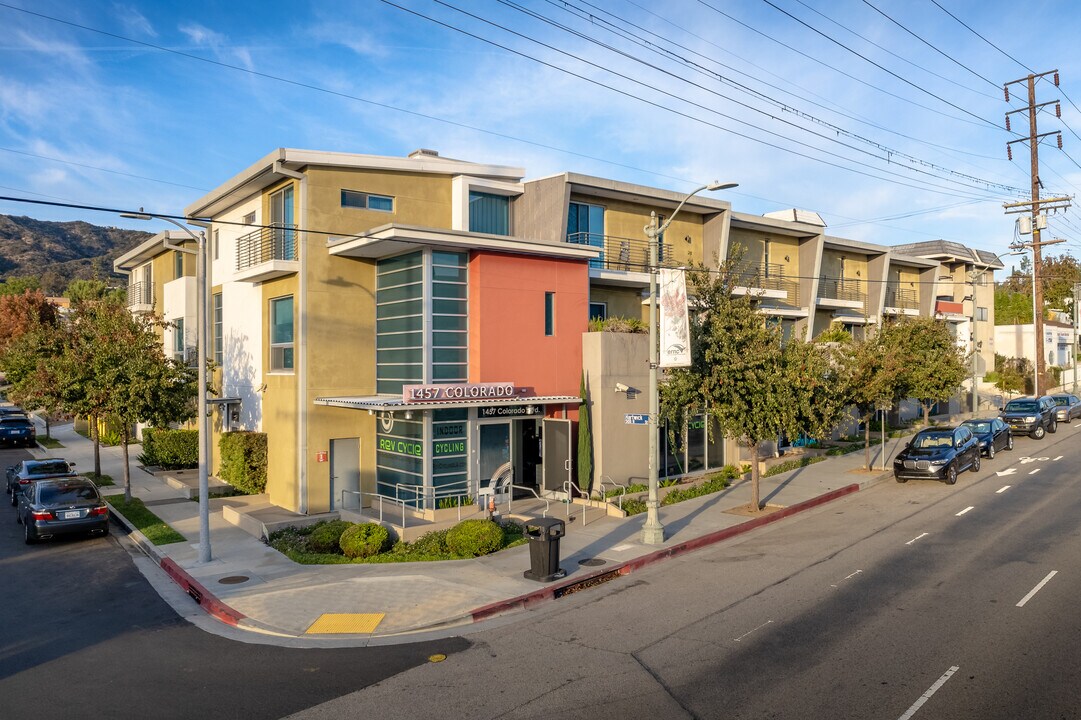 1463 Colorado Blvd in Los Angeles, CA - Building Photo