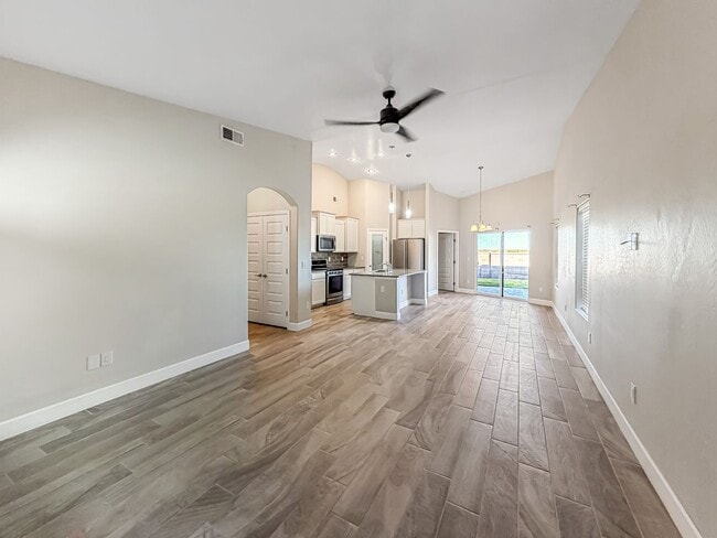 property at 4717 Homestretch Rd