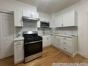 200 Highland St, Unit 3 in Boston, MA - Foto de edificio - Building Photo