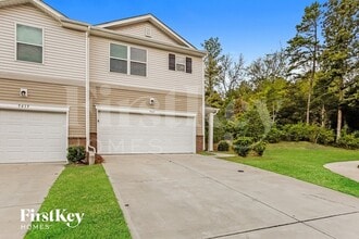 9421 Coddle Ct NW in Concord, NC - Foto de edificio - Building Photo