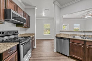 The Woods Apartments in Longview, TX - Building Photo