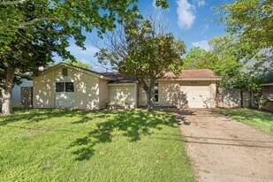5114 Fairway Blvd in Wichita Falls, TX - Building Photo