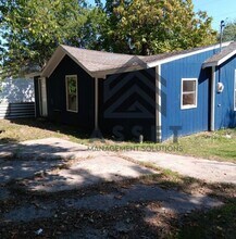 1323 S Blackwelder Ave in Oklahoma City, OK - Building Photo - Building Photo