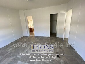 1001 Pleasantdale Cir in Sparks, GA - Building Photo - Building Photo