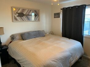 4860 E Kentucky Ave, Unit C in Denver, CO - Building Photo - Building Photo