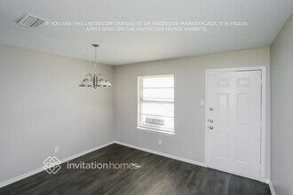 215 Adams St in Royse City, TX - Foto de edificio - Building Photo