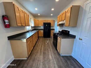 207 Ocean Gate Ave in Ocean Gate, NJ - Building Photo - Building Photo