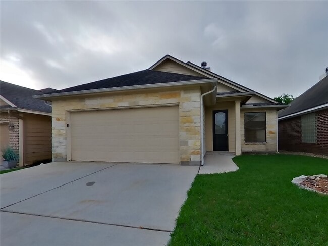 property at 103 Lullaby Ln