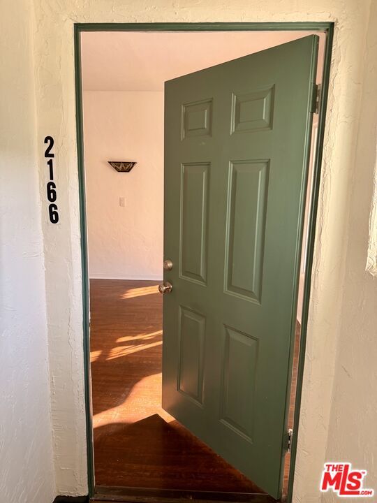 2166 Beachwood Terrace in Los Angeles, CA - Building Photo - Building Photo