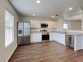 16617 J Cheshier Ct in Justin, TX - Building Photo - Building Photo