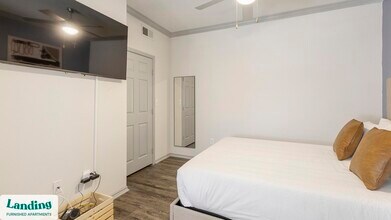 17811 Vail St in Dallas, TX - Building Photo - Building Photo