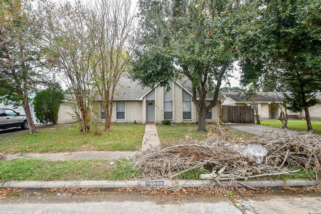 12022 Merewood Ln in Houston, TX - Building Photo