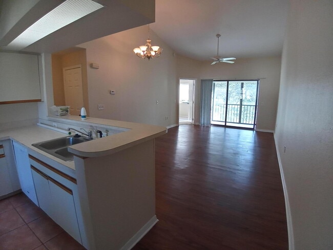 1237 Country Club Dr in Titusville, FL - Building Photo - Building Photo