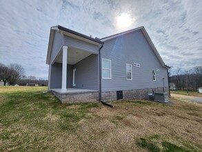 710 Miriah Dr in McMinnville, TN - Building Photo - Building Photo