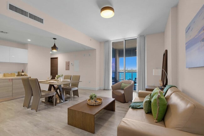 777 N Ocean Dr, Unit SI ID1227239P