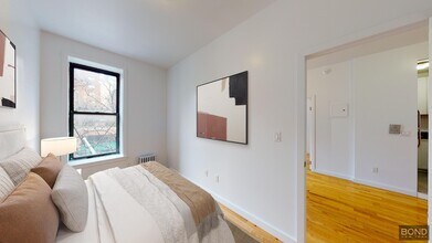 1502 1st Ave in Manhattan, NY - Building Photo - Building Photo