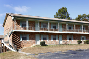 Shallowford Gardens Apartments