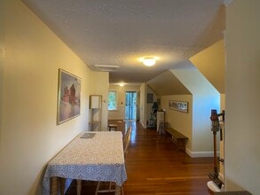 8 Mendelssohn St, Unit 3 in Boston, MA - Foto de edificio - Building Photo