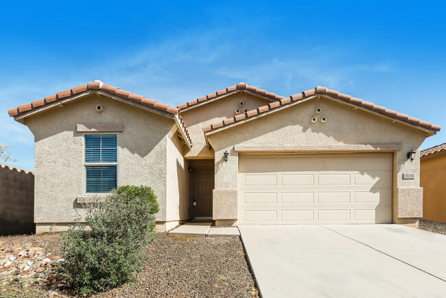 property at 38059 N Carolina Ave