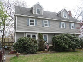 12 Pinehurst Ave in Dracut, MA - Building Photo