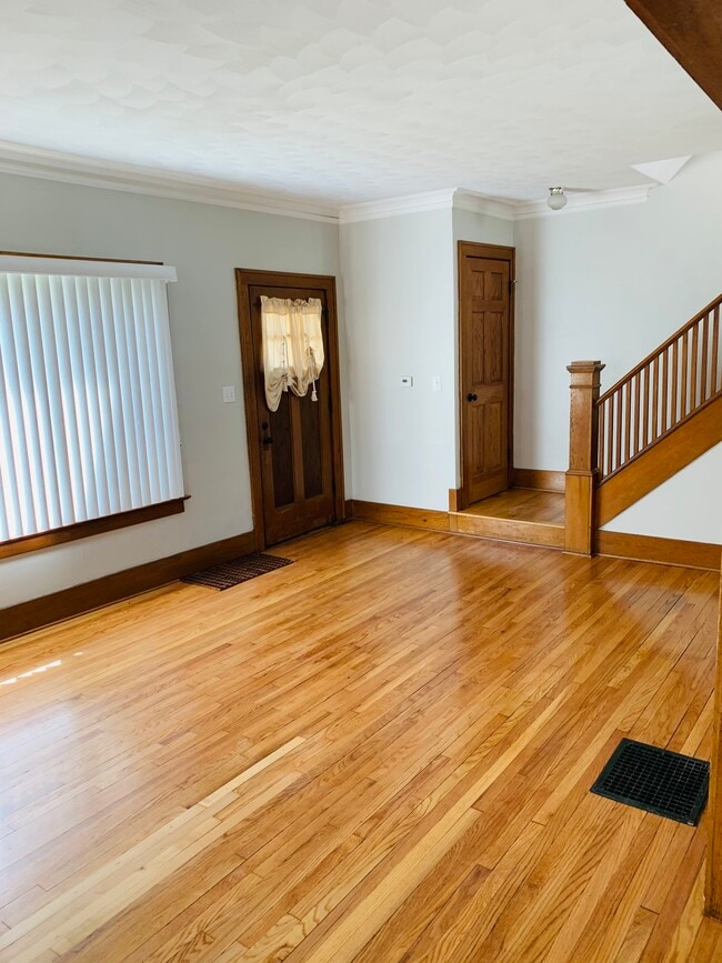 1443 Fremont Ave NW in Grand Rapids, MI - Foto de edificio - Building Photo