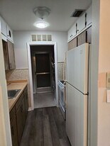 5143 Wellington Rd in Spring Hill, FL - Building Photo