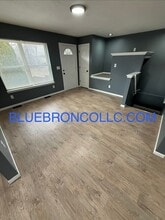 101 SE Summit Ave in Lee's Summit, MO - Building Photo - Building Photo