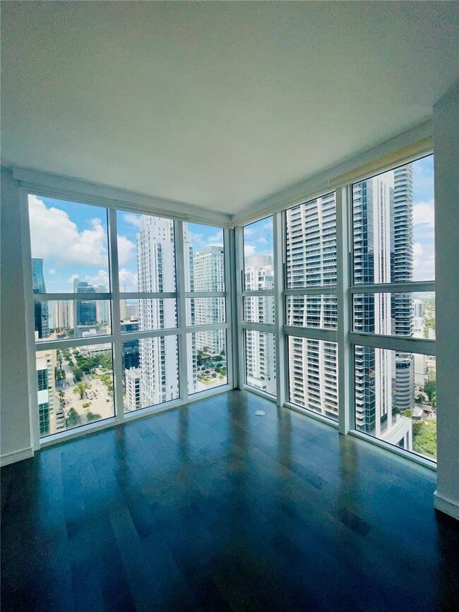 property at 951 Brickell Ave
