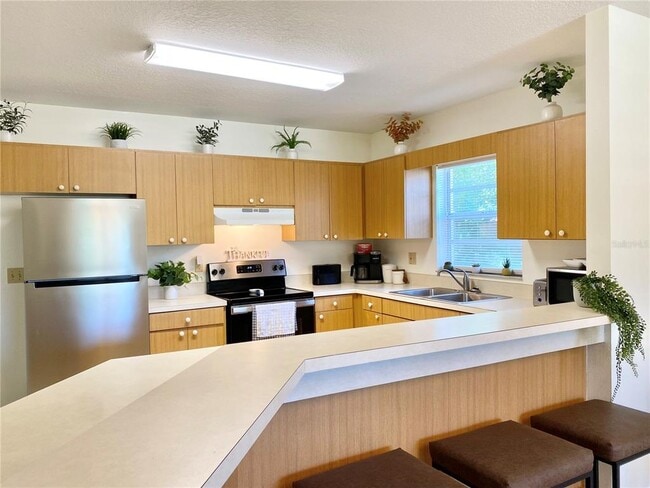 3920 W Pine St in Tampa, FL - Building Photo - Building Photo
