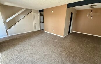 7995 E Mississippi Ave in Denver, CO - Building Photo - Building Photo
