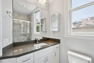 1502 Sanchez St in San Francisco, CA - Building Photo - Building Photo