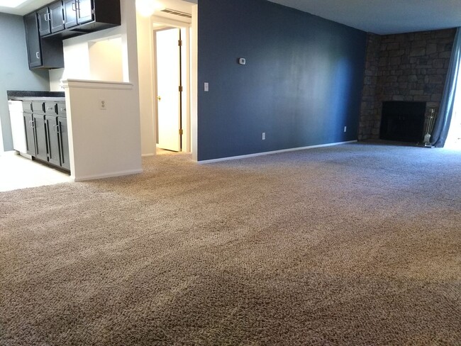 property at 471 S Kalispell Way