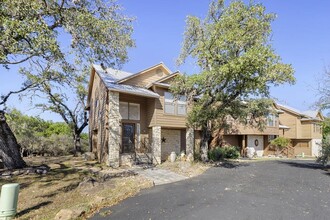 108 Courtside Cir in Spicewood, TX - Building Photo - Building Photo