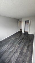 637 Longfellow Dr in Branford, CT - Building Photo - Building Photo