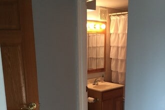 5586 S Archer Ave, Unit 3a in Chicago, IL - Building Photo - Building Photo