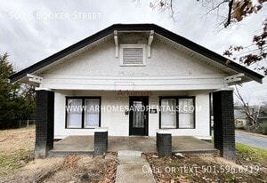 900 S Booker St in Little Rock, AR - Building Photo