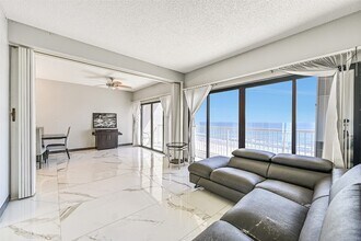7700 Seawall Blvd, Unit 702 in Galveston, TX - Building Photo - Building Photo